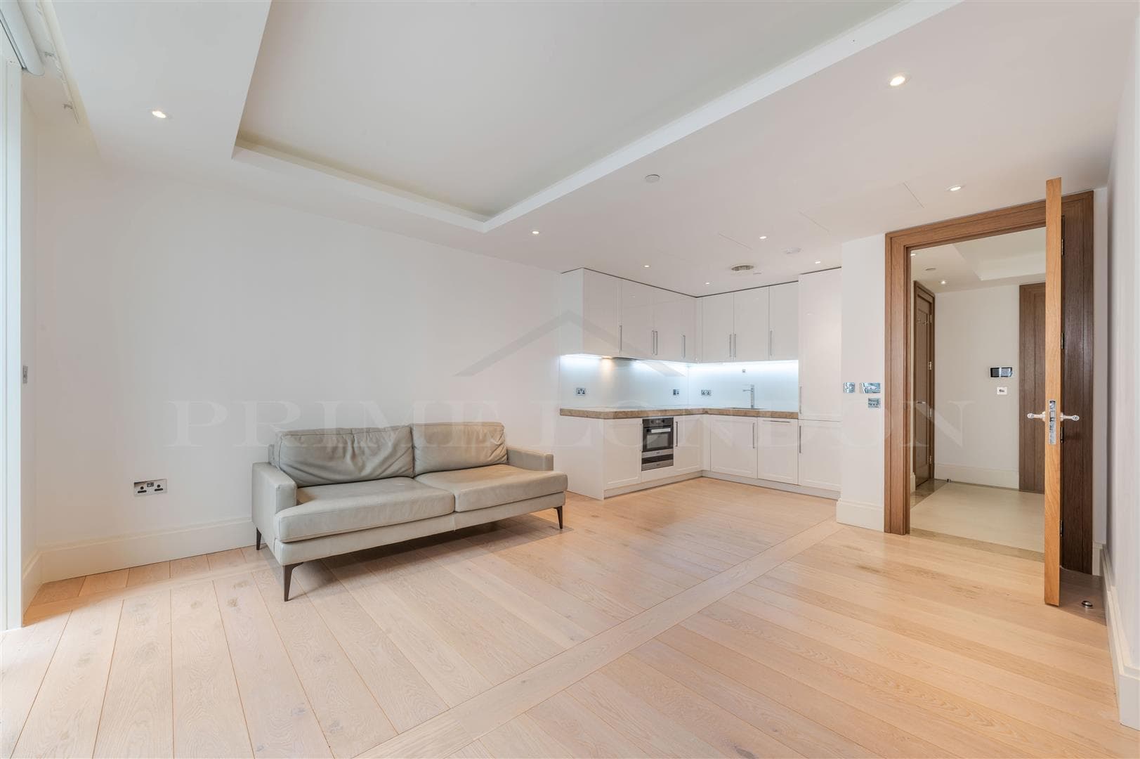 Savoy House, 190 Strand, London