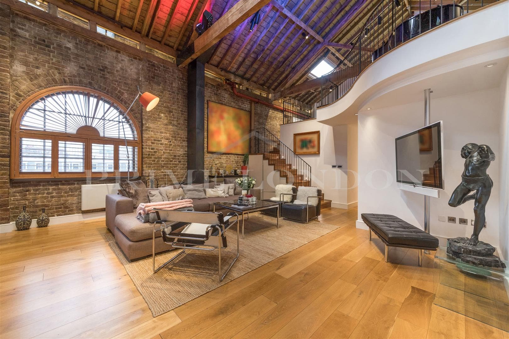 Wiltshire House, Maidstone Buildings Mews, London Bridge