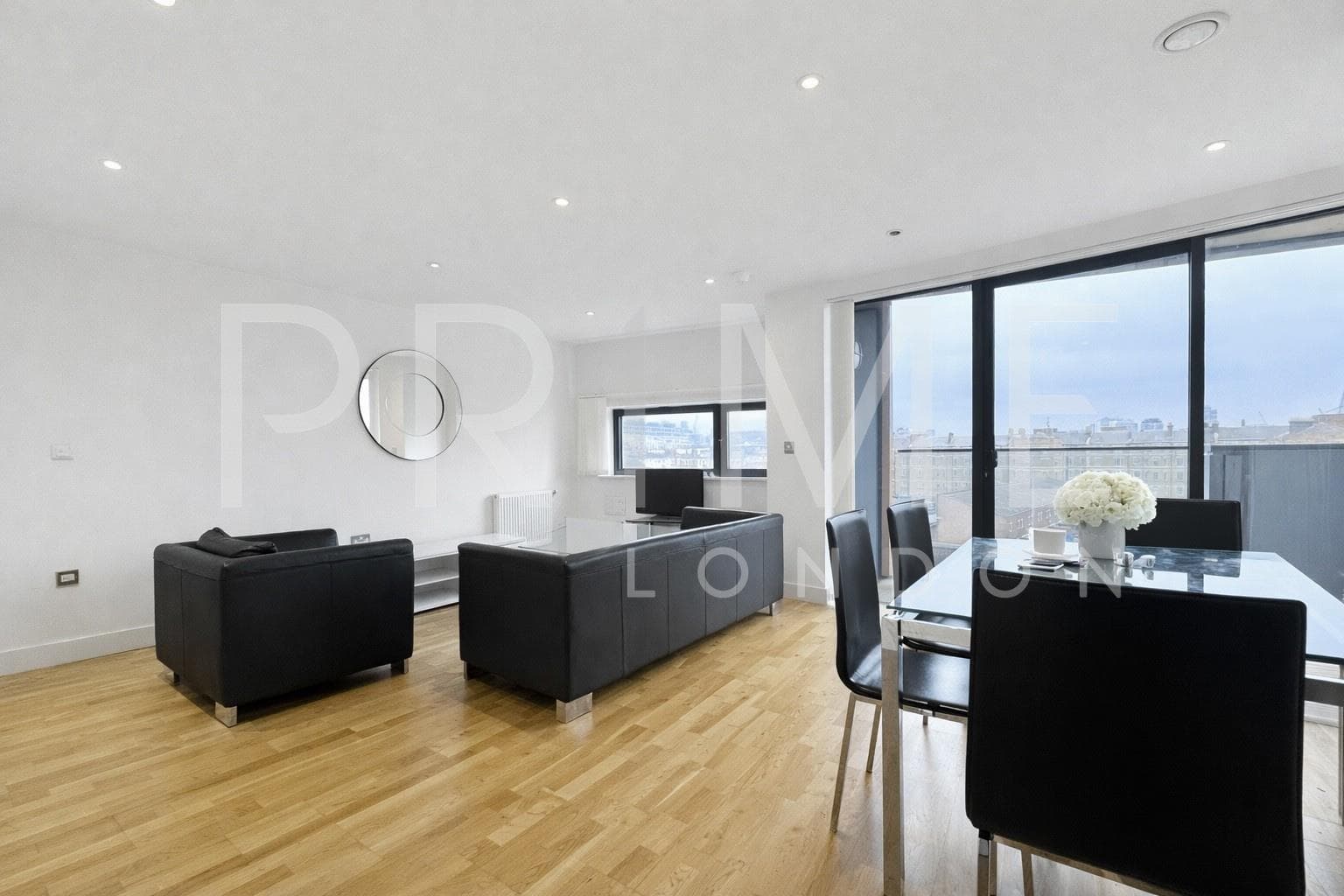 Arc House, 16 Maltby Street, Tower Bridge