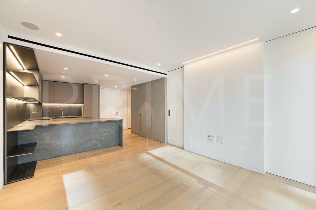 Nova Building, 87 Buckingham Palace Road, London